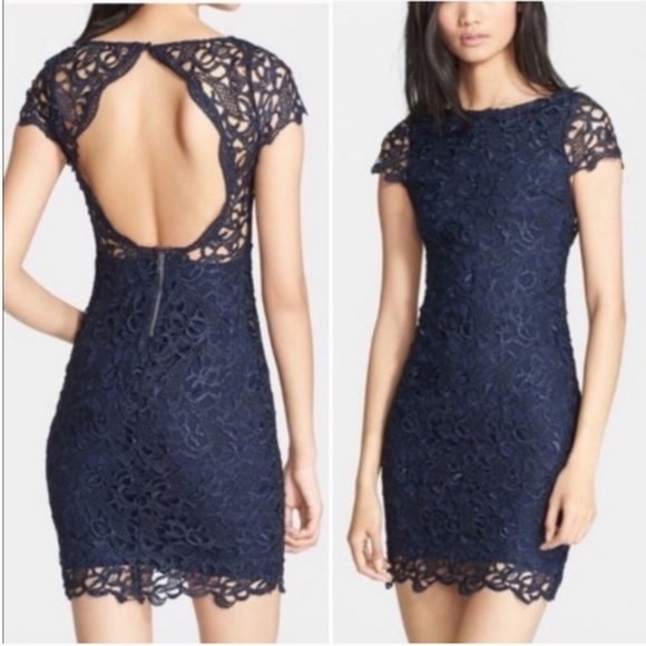 Alice + Olivia Dresses & Skirts - Alice + Olivia Clover Open Back Lace Navy Dress Wedding Cocktail Party